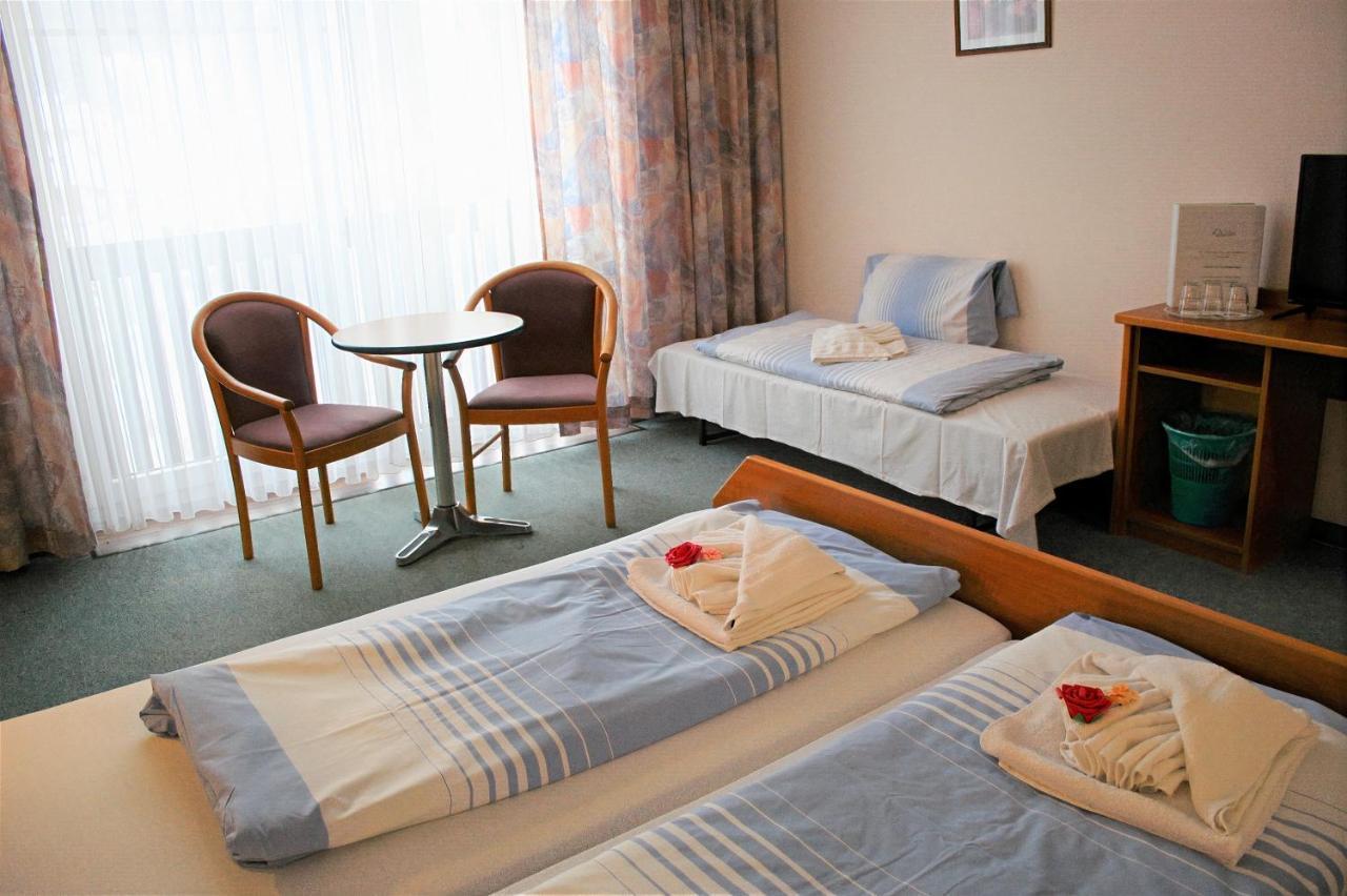 Waldhotel Feldbachtal Neuhaus am Rennweg Exteriér fotografie