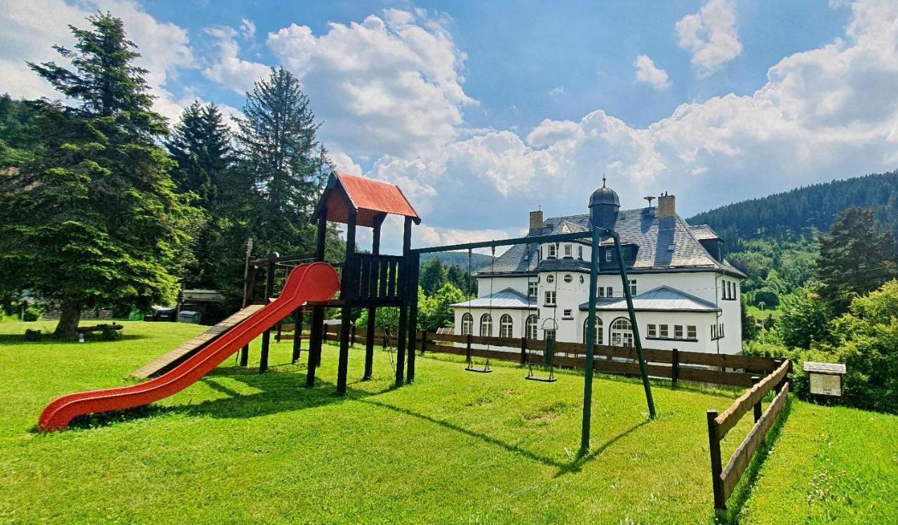 Waldhotel Feldbachtal Neuhaus am Rennweg Exteriér fotografie